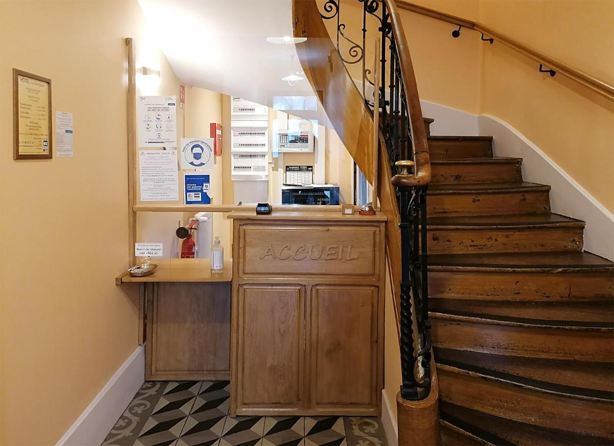 Hotel Le Dormeux Mehun-sur-Yevre Dış mekan fotoğraf