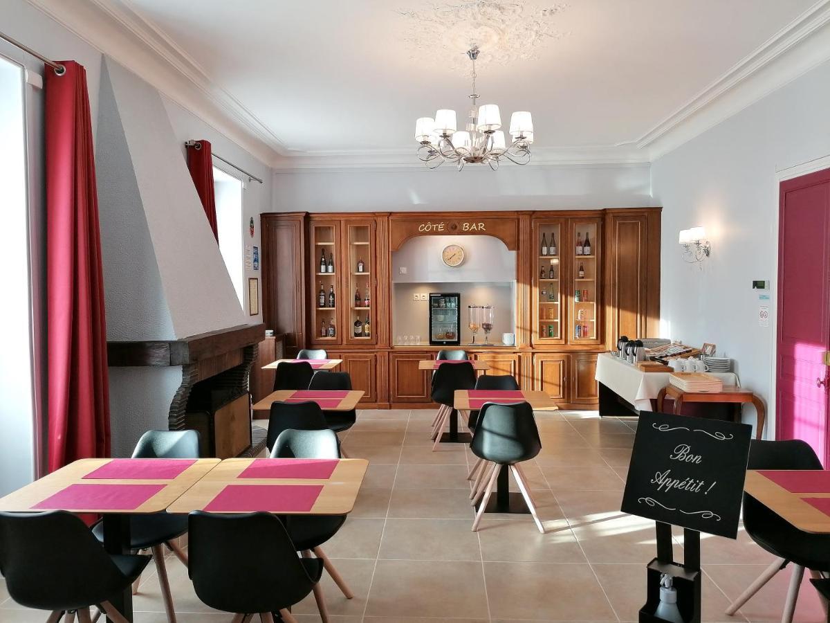 Hotel Le Dormeux Mehun-sur-Yevre Dış mekan fotoğraf