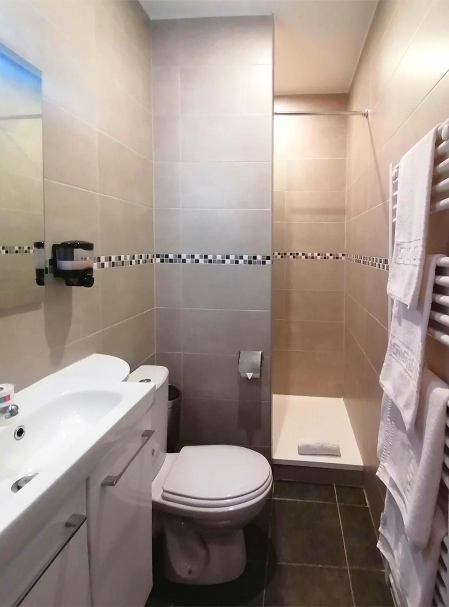 Hotel Le Dormeux Mehun-sur-Yevre Dış mekan fotoğraf