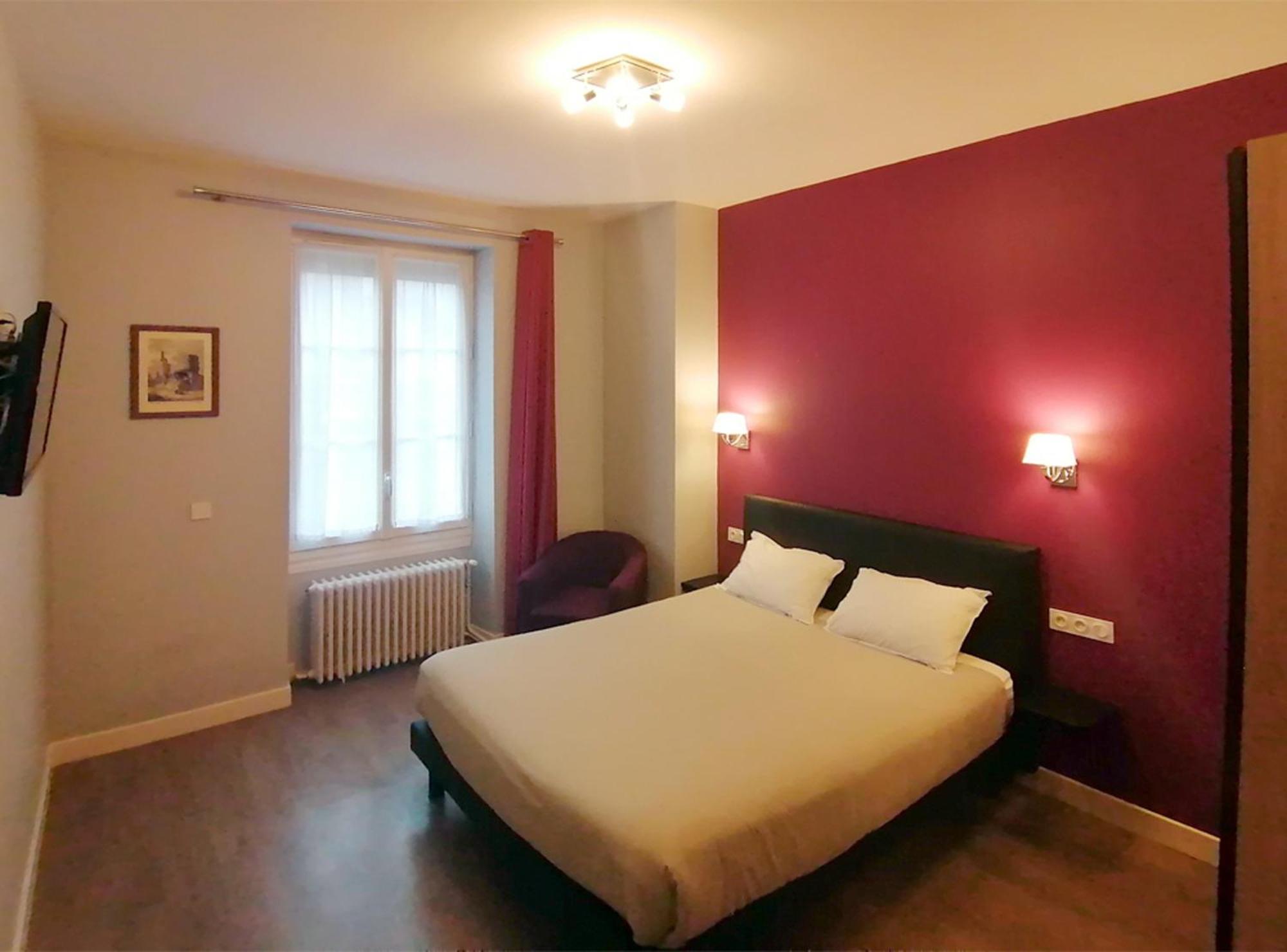 Hotel Le Dormeux Mehun-sur-Yevre Dış mekan fotoğraf